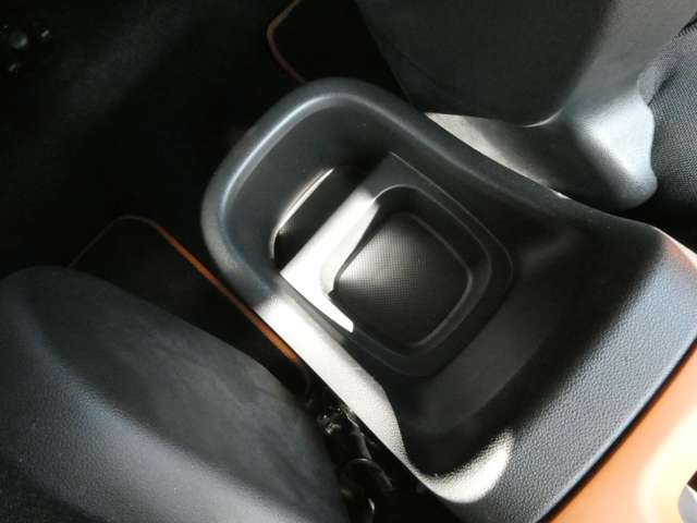 シトロエン Ｃ３　エアクロス　ＳＵＶ シャイン R4年 (関東) 99