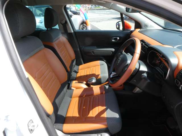 シトロエン Ｃ３　エアクロス　ＳＵＶ シャイン R4年 (関東) 99