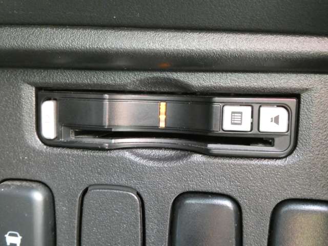 三菱 デリカ　Ｄ：５ ２．４ ローデスト Ｇ パワーパッケージ ４ＷＤ H27年 (関東) 99