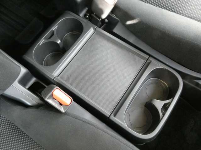 三菱 デリカ　Ｄ：５ ２．４ ローデスト Ｇ パワーパッケージ ４ＷＤ H27年 (関東) 99