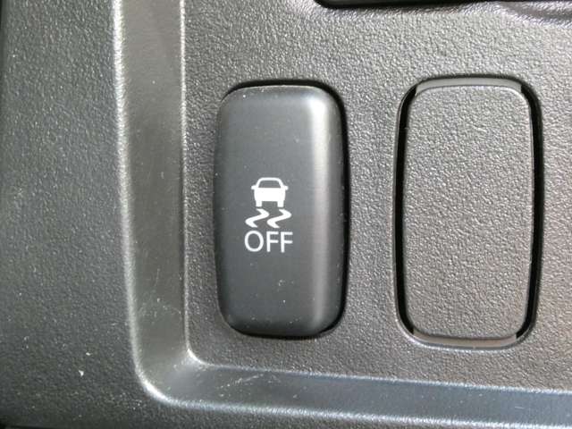 三菱 デリカ　Ｄ：５ ２．４ ローデスト Ｇ パワーパッケージ ４ＷＤ H27年 (関東) 99