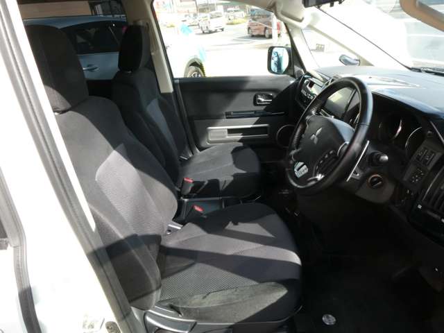 三菱 デリカ　Ｄ：５ ２．４ ローデスト Ｇ パワーパッケージ ４ＷＤ H27年 (関東) 99