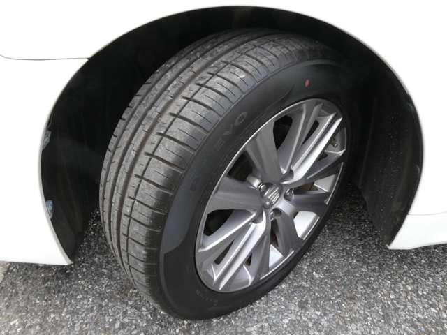 トヨタ クラウン　ハイブリッド ハイブリッド ２．５ Ｓ H27年 (関東) 99