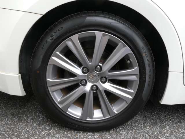 トヨタ クラウン　ハイブリッド ハイブリッド ２．５ Ｓ H27年 (関東) 99