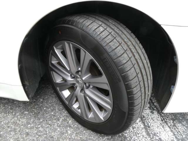 トヨタ クラウン　ハイブリッド ハイブリッド ２．５ Ｓ H27年 (関東) 99