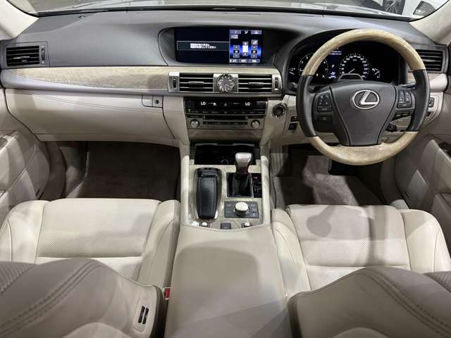レクサス ＬＳ４６０ バージョンＣ　Ｉパッケージ H27年 (関東) 99