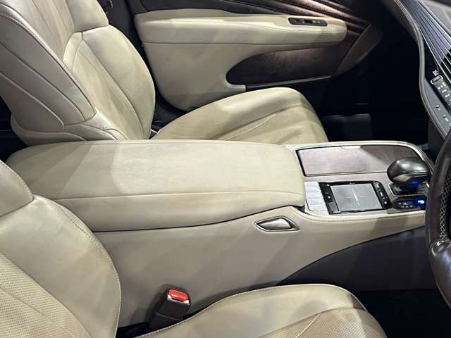 レクサス ＬＳ５００ｈ Ｉパッケージ H30年 (関東) 99