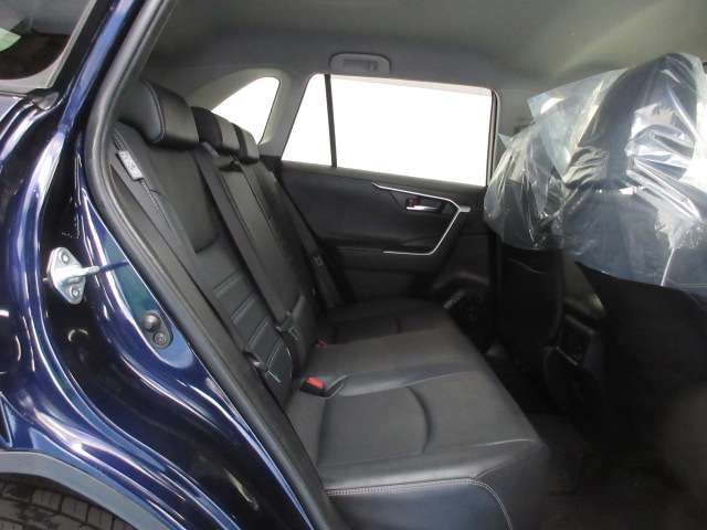 トヨタ ＲＡＶ４ ２．０ Ｇ Ｚパッケージ ４ＷＤ R1年 (九州・沖縄) 99