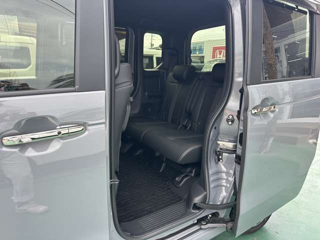 ホンダ Ｎ　ＢＯＸ カスタム ６６０ ターボ コーディネートスタイル モノトーン R5年 (東海) 99