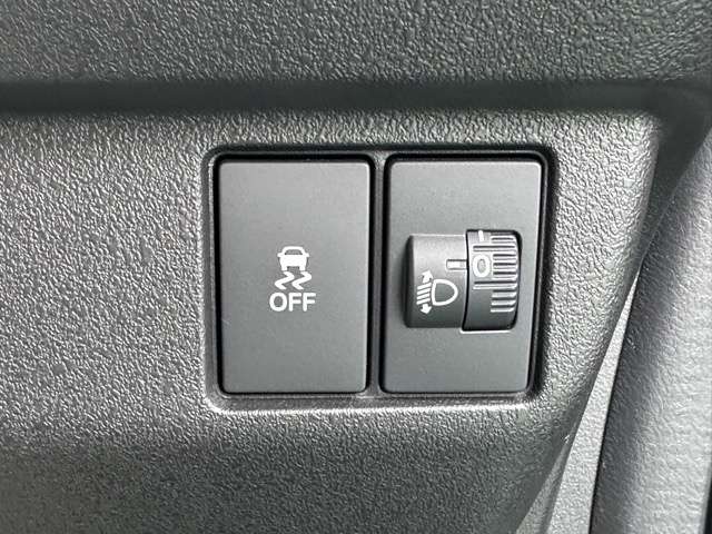 ホンダ Ｎ　ＢＯＸ カスタム ６６０ ターボ コーディネートスタイル モノトーン R5年 (東海) 99