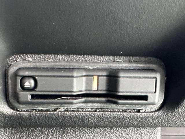 ホンダ Ｎ　ＢＯＸ カスタム ６６０ ターボ コーディネートスタイル モノトーン R5年 (東海) 99