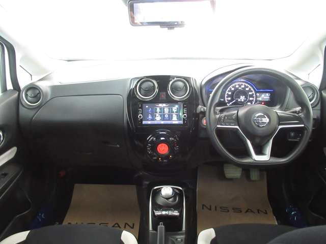 日産 ノート １．２ Ｅ－ＰＯＷＥＲ Ｘ H28年 (九州・沖縄) 99