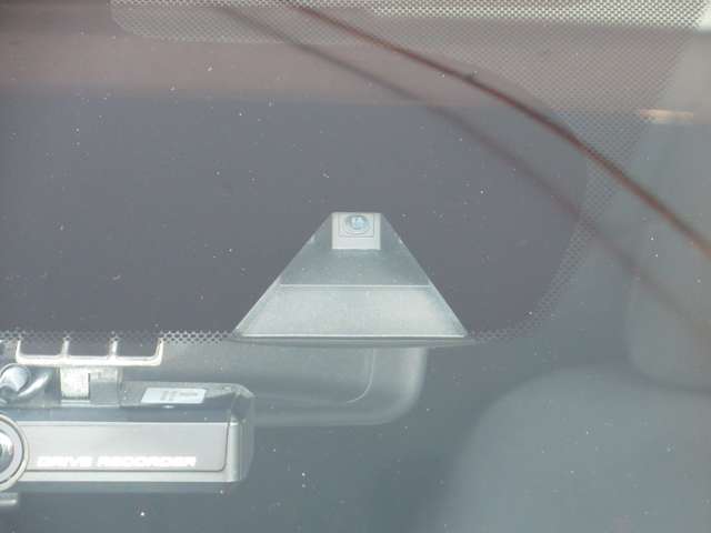 日産 ノート １．２ Ｅ－ＰＯＷＥＲ Ｘ H28年 (九州・沖縄) 99