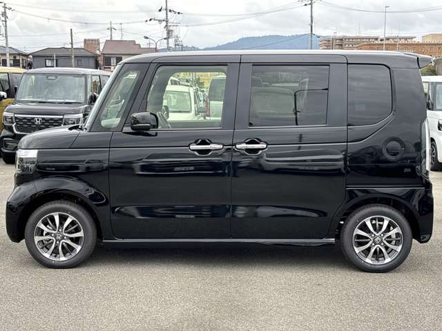 ホンダ Ｎ　ＢＯＸ カスタム ６６０ R7年 (近畿) 99