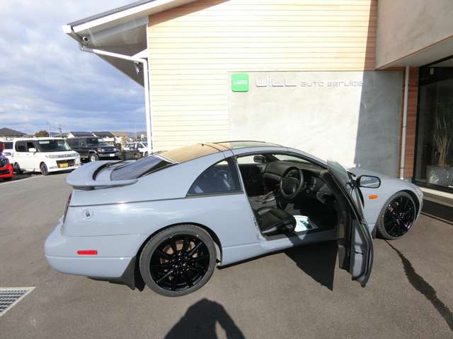 日産 フェアレディＺ ３．０ ３００ＺＸ ２ＢＹ２ Ｔバールーフ H9年 (中国) 99