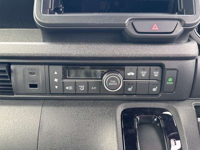 ホンダ Ｎ　ＢＯＸ カスタム ６６０ R7年 (近畿) 99