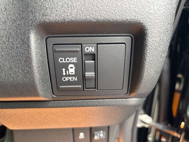 ホンダ Ｎ　ＢＯＸ カスタム ６６０ R7年 (近畿) 99