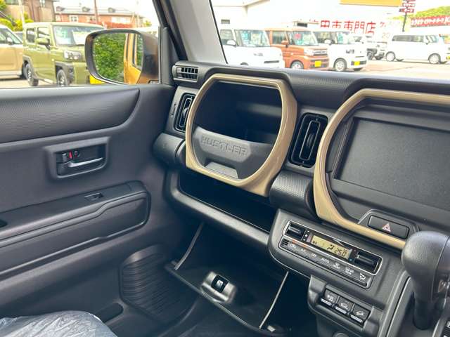 スズキ ハスラー ６６０ ハイブリッド Ｇ ４ＷＤ R7年 () 99