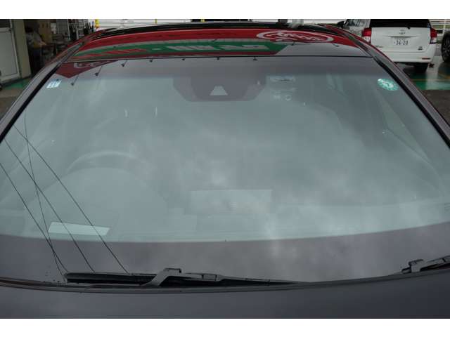 トヨタ クラウン　ハイブリッド ハイブリッド ２．５ ＲＳ アドバンス ＦＯＵＲ ４ＷＤ R1年 () 99