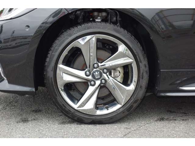 トヨタ クラウン　ハイブリッド ハイブリッド ２．５ ＲＳ アドバンス ＦＯＵＲ ４ＷＤ R1年 () 99