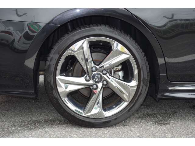 トヨタ クラウン　ハイブリッド ハイブリッド ２．５ ＲＳ アドバンス ＦＯＵＲ ４ＷＤ R1年 () 99