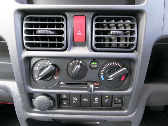 スズキ キャリイトラック ６６０ スーパーキャリイ Ｘリミテッド ３方開 ４ＷＤ R5年 (中国) 99