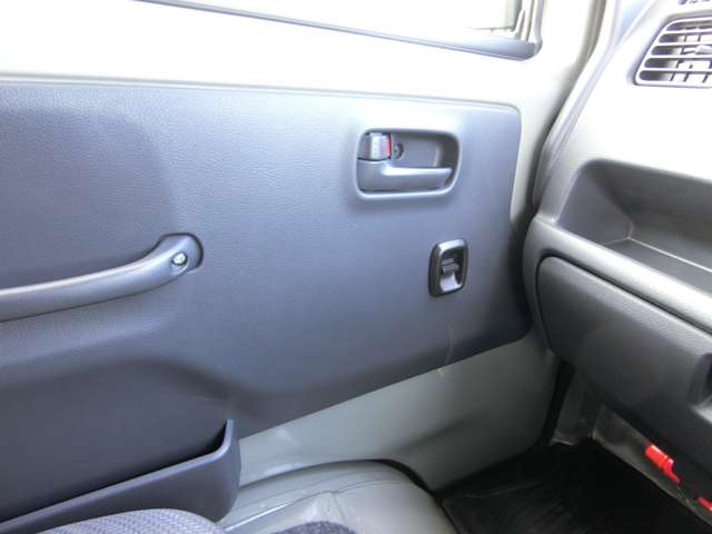 スズキ キャリイトラック ６６０ スーパーキャリイ Ｘリミテッド ３方開 ４ＷＤ R5年 (中国) 99