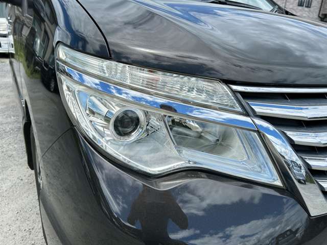 日産 セレナ ２．０ ハイウェイスター Ｓ－ＨＹＢＲＩＤ アドバンストセーフティ パッケージ H26年 (九州・沖縄) 99