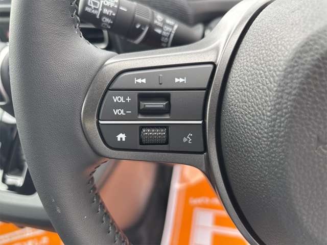 ホンダ フリード　ハイブリッド １．５ Ｅ：ＨＥＶ エアー ＥＸ R7年 (近畿) 99