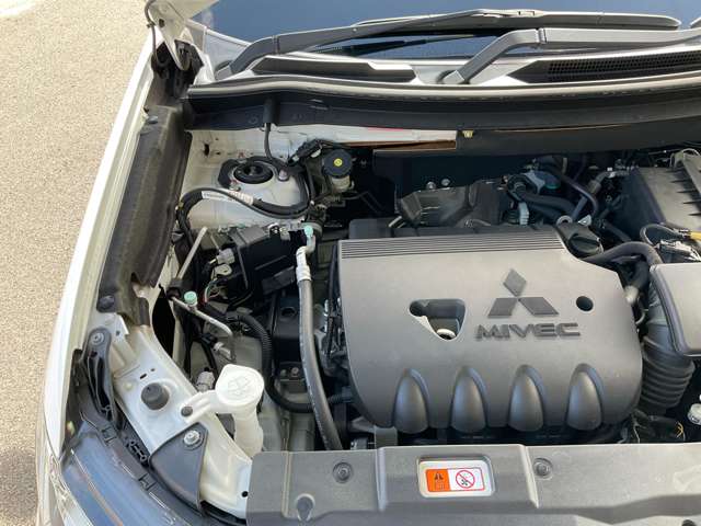 三菱 アウトランダー ２．４ ２４Ｇ セーフティパッケージ ４ＷＤ H29年 (東北) 99