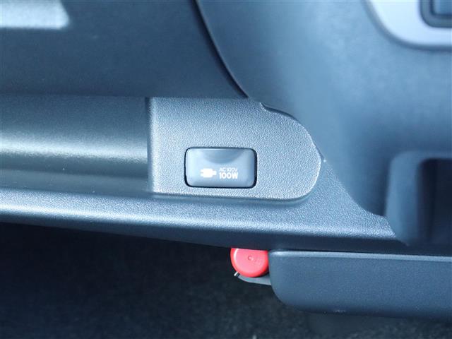 トヨタ ハイエースバン ２．０ スーパーＧＬ ロング R7年 (関東) 99