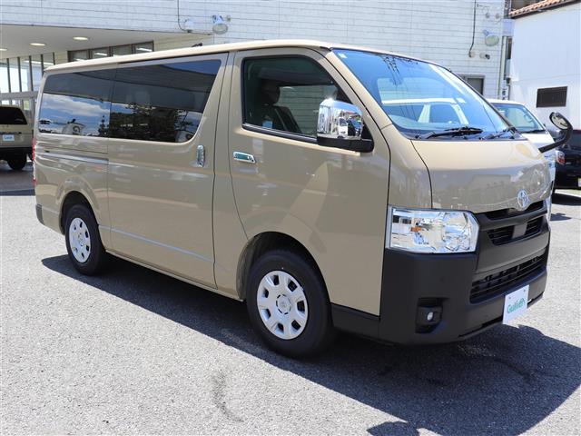 トヨタ ハイエースバン ２．０ スーパーＧＬ ロング R7年 (関東) 99