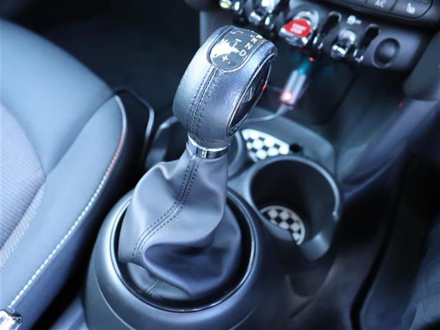 ミニ ミニ クーパーＤ ５ドア H30年 (関東) 99