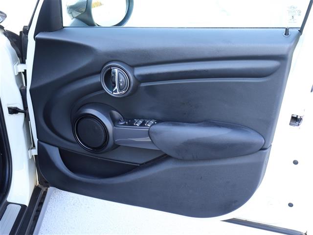 ミニ ミニ クーパーＤ ５ドア H30年 (関東) 99