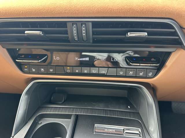 マツダ ＣＸ−６０　ＰＨＥＶ ２．５ ＰＨＥＶ プレミアム スポーツ ４ＷＤ R7年 () 99