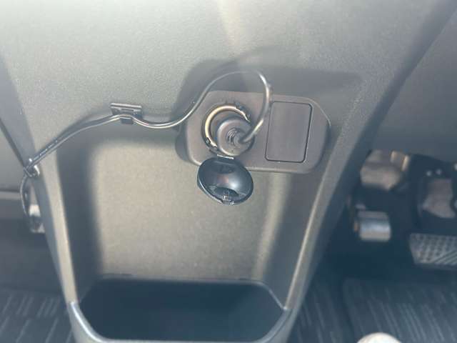 ダイハツ ウェイク ６６０ Ｄ H27年 (中国) 99