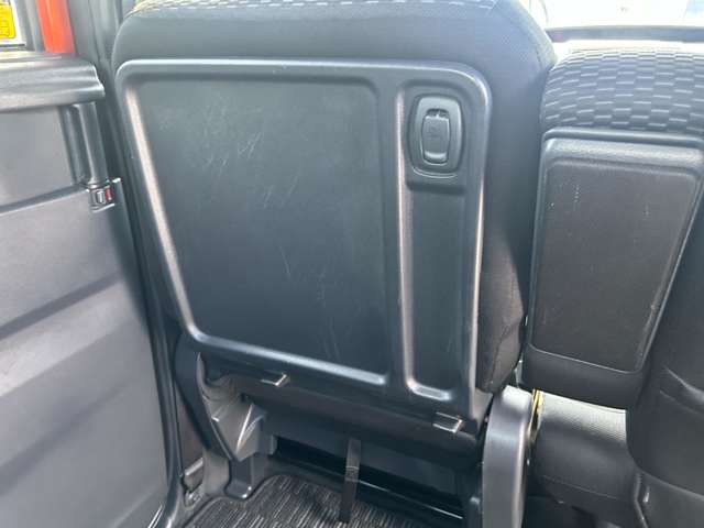 ダイハツ ウェイク ６６０ Ｄ H27年 (中国) 99