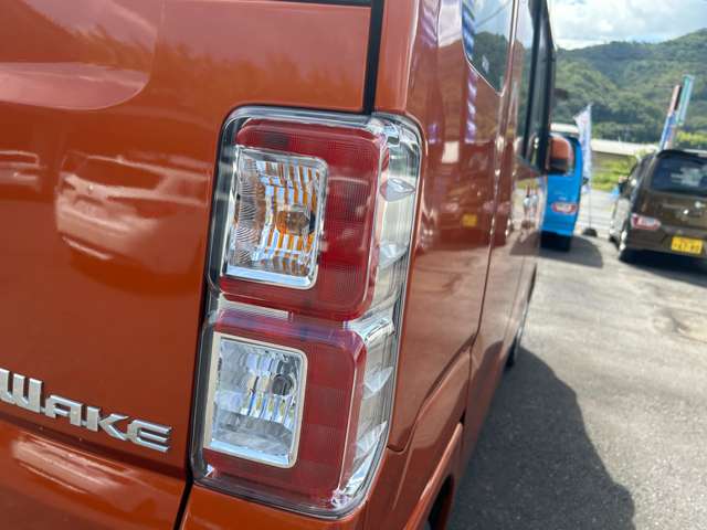 ダイハツ ウェイク ６６０ Ｄ H27年 (中国) 99