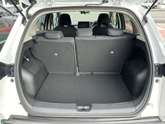 日産 ノート １．２ Ｘ R5年 (東海) 99