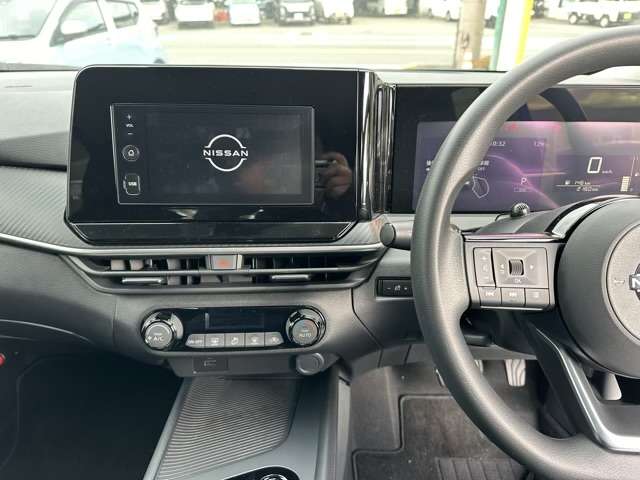 日産 ノート １．２ Ｘ R5年 (東海) 99