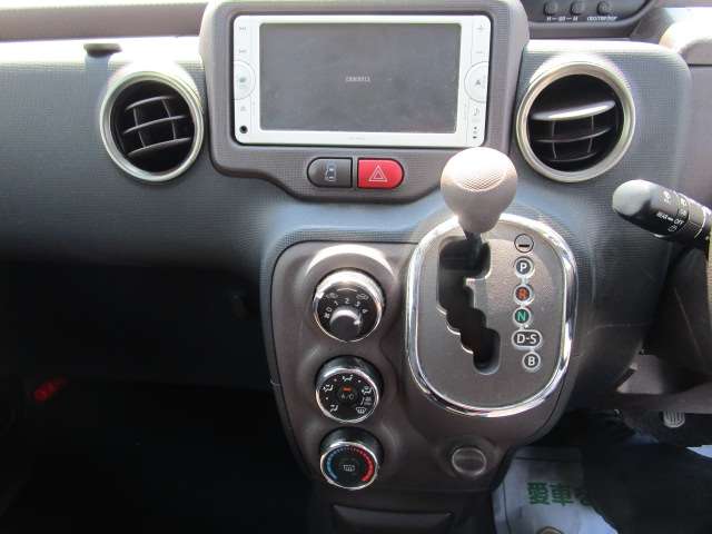 トヨタ スペイド １．５ Ｆ H24年 (関東) 99