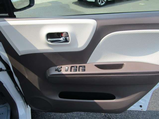 スズキ ＭＲワゴン ６６０ ウィット ＸＳ H26年 (関東) 99