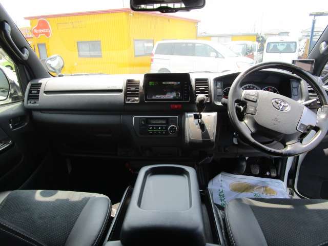 トヨタ レジアスエースバン ２．８ スーパーＧＬ ロングボディ ディーゼルターボ ４ＷＤ R1年 (関東) 99