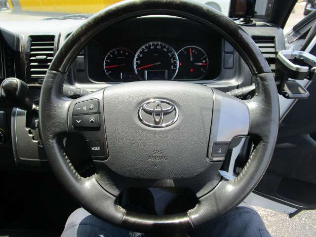 トヨタ レジアスエースバン ２．８ スーパーＧＬ ロングボディ ディーゼルターボ ４ＷＤ R1年 (関東) 99