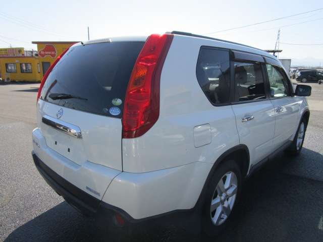 日産 エクストレイル ２．０ ２０ＸＴＴ ４ＷＤ H22年 (関東) 99