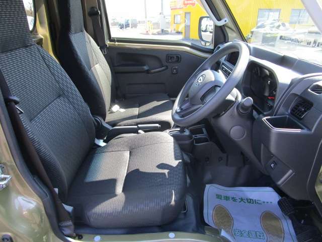 ダイハツ ハイゼットトラック ６６０ ジャンボ エクストラ ３方開 ４ＷＤ R6年 (関東) 99