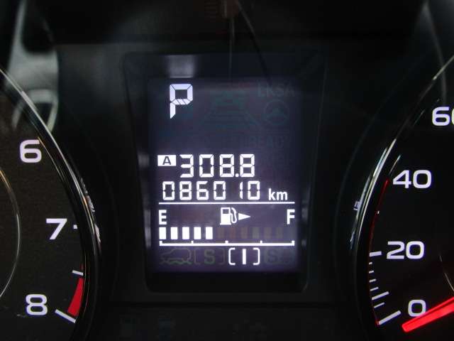 スバル フォレスター ２．０ＸＴ アイサイト ４ＷＤ H25年 (関東) 99