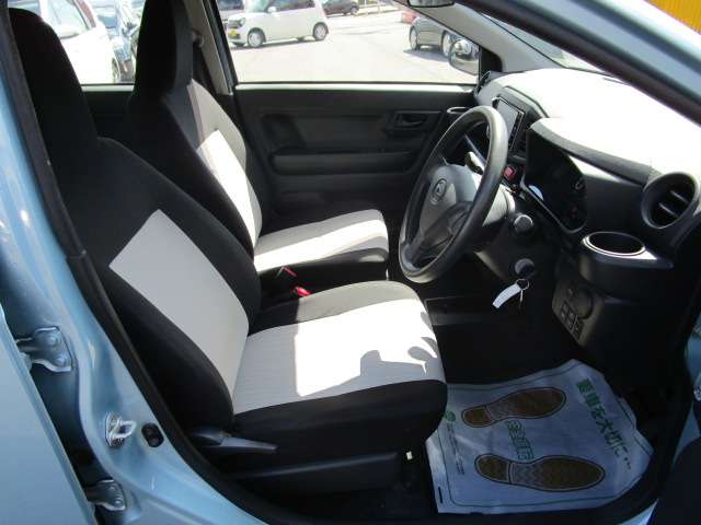 ダイハツ ミラ　イース ６６０ Ｌ ＳＡＩＩＩ H29年 (関東) 99