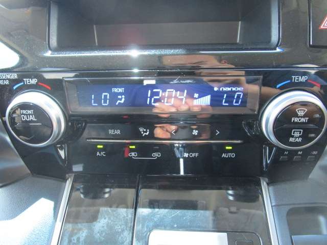 トヨタ ヴェルファイア ２．５ Ｚ R1年 (関東) 99