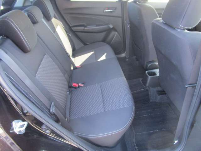 スズキ スイフト １．２ ハイブリッド ＲＳ H29年 (関東) 99